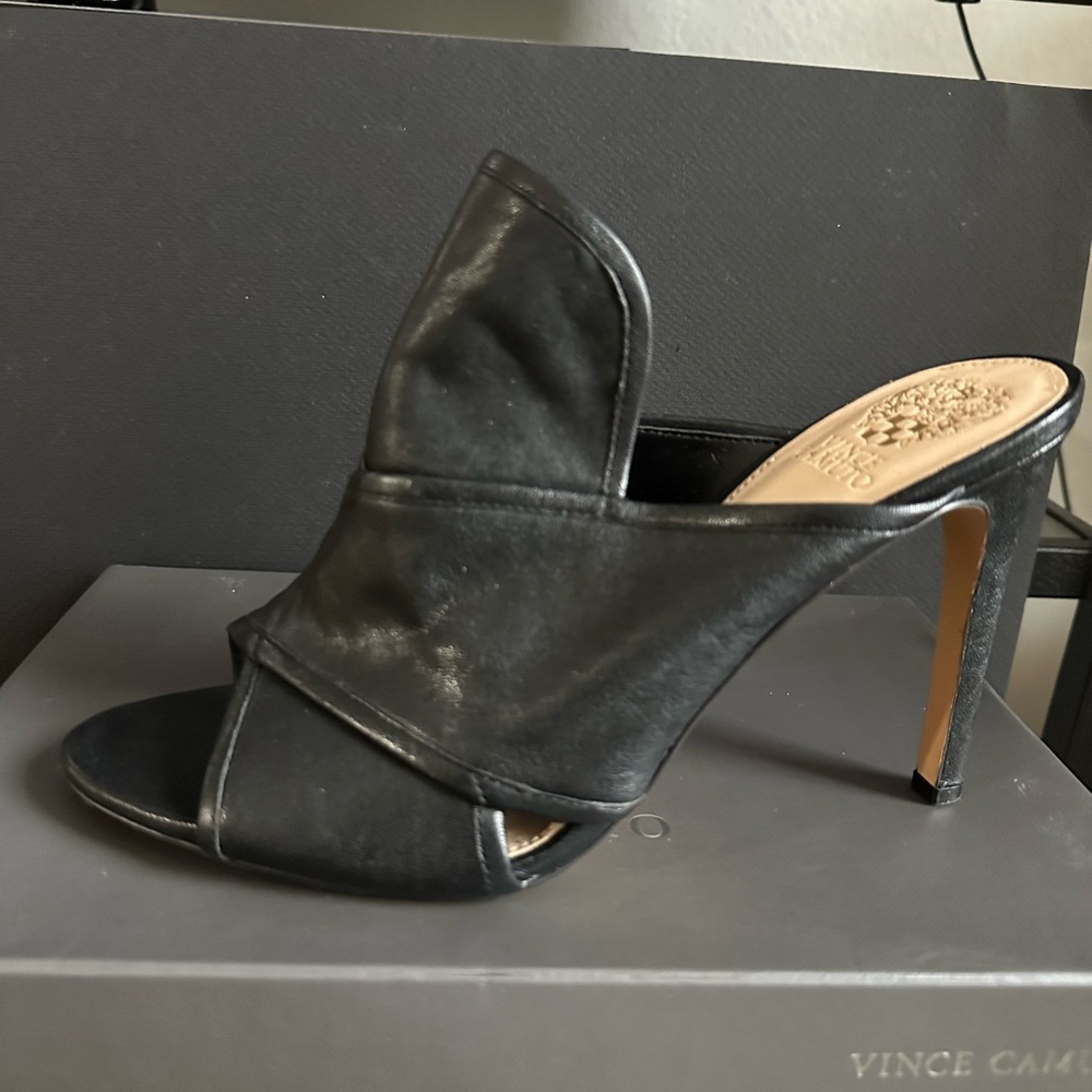 Vince Camuto Leather Black Mules Size 11